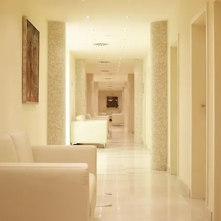 Savoy Westend 5*