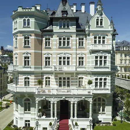 Szálloda Savoy Westend
