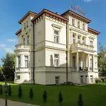 Savoy Westend كارلوفي فاري