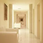 Savoy Westend מלון קרלובי וארי