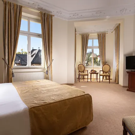 Savoy Westend Otel 5*