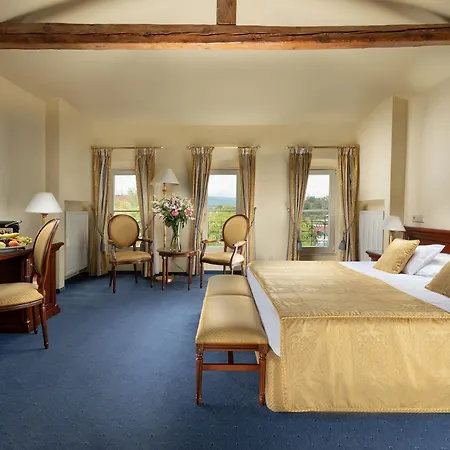 Otel Savoy Westend 5*