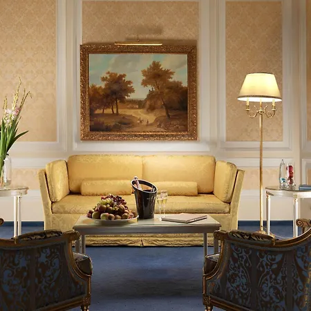 فندق Savoy Westend