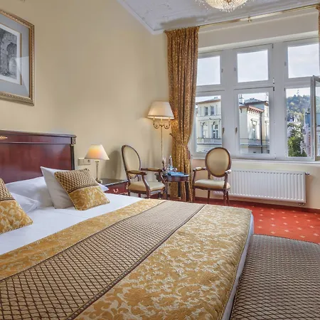 Savoy Westend 5*