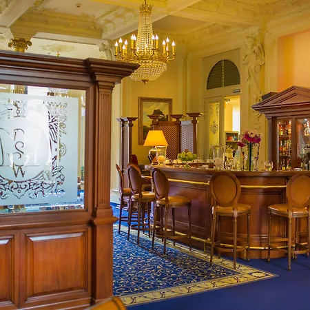 Savoy Westend Hotel